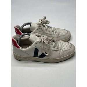 VEJA Sneakers Women's Size 9 White Leather Low Top Casual Lace-Up Shoes